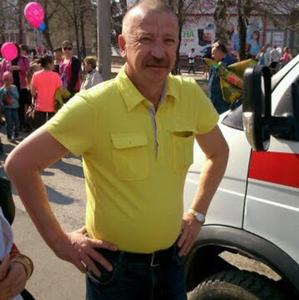 Парни в Екатеринбурге: Юрий, 64 - ищет девушку из Екатеринбурга