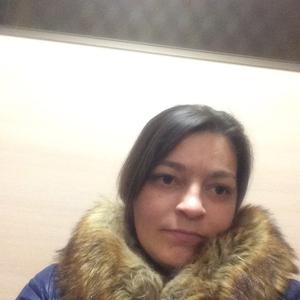 Девушки в Челябинске: Eleha, 32 - ищет парня из Челябинска