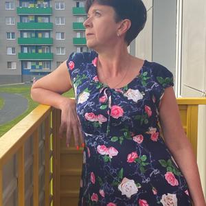 Девушки в Петрозаводске: Снежанна, 52 - ищет парня из Петрозаводска