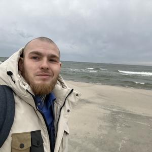 Парни в Балтийске: Михаил, 28 - ищет девушку из Балтийска