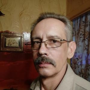 Виктор, 56 лет, Усть-Кут