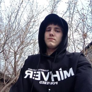 Роман, 19 лет, Новокузнецк