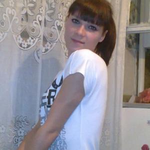 Девушки в Ставрополе: Алина, 43 - ищет парня из Ставрополя