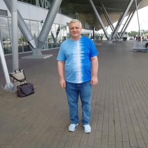 Парни в Петергофе: Алексей, 59 - ищет девушку из Петергофа