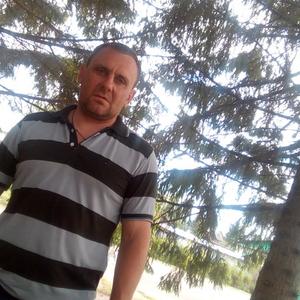 Виталий, 47 лет, Омск
