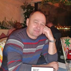 Парни в Томске: Рустам, 52 - ищет девушку из Томска