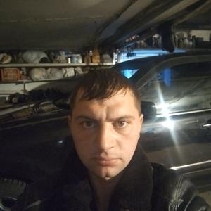 Парни в Омске: Владимир, 28 - ищет девушку из Омска