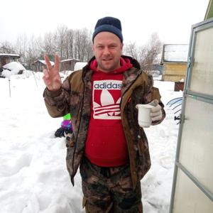 Парни в Череповце: Сергей, 36 - ищет девушку из Череповца