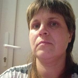 Девушки в Челябинске: Людмила, 43 - ищет парня из Челябинска