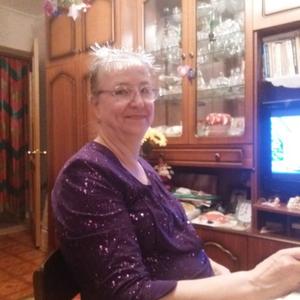 Девушки в Петрозаводске: Валентина Пономарева, 73 - ищет парня из Петрозаводска