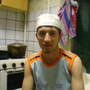 Парни в Ульяновске: Latik, 32 - ищет девушку из Ульяновска