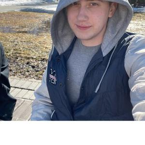 Парни в Томске: Sergey, 24 - ищет девушку из Томска