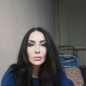 Девушки в Донецке: Ирина, 34 - ищет парня из Донецка