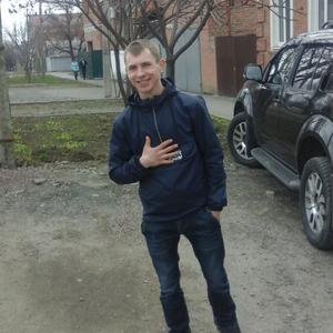 Парни в Барнауле (Алтайский край): Константин, 31 - ищет девушку из Барнаула (Алтайский край)