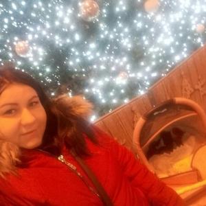 Таня, 27 лет, Санкт-Петербург