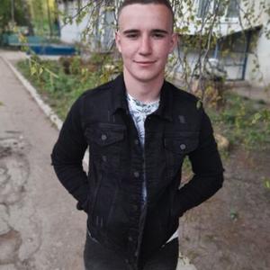 Парни в Бердске: Андрей, 21 - ищет девушку из Бердска