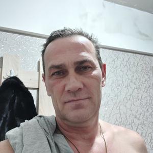 Олег, 52 года, Сочи