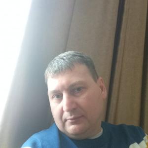 Парни в Омске: Антон, 37 - ищет девушку из Омска