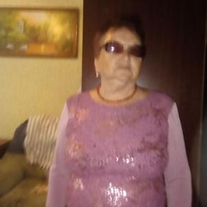 Девушки в Саратове: Лидия, 75 - ищет парня из Саратова