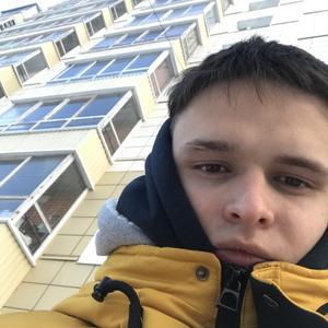 Павел, 21 год, Томск