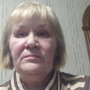 Девушки в Нижний Новгороде: Галина, 67 - ищет парня из Нижний Новгорода