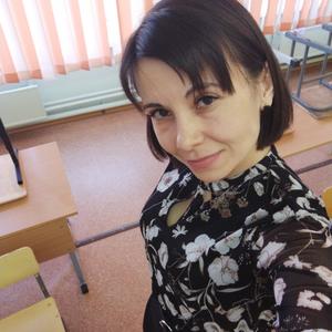 Девушки в Омске: Галечка, 41 - ищет парня из Омска