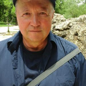 Парни в Кисловодске: Константин, 59 - ищет девушку из Кисловодска