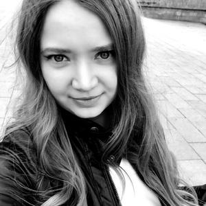 Девушки в Екатеринбурге: Виктория, 23 - ищет парня из Екатеринбурга