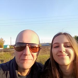 Парни в Барнауле (Алтайский край): Олег, 43 - ищет девушку из Барнаула (Алтайский край)