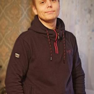 Парни в Саратове: Виктор, 42 - ищет девушку из Саратова
