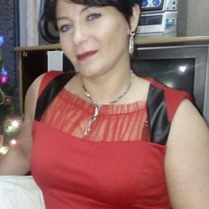 Девушки в Ижевске: Алена, 44 - ищет парня из Ижевска
