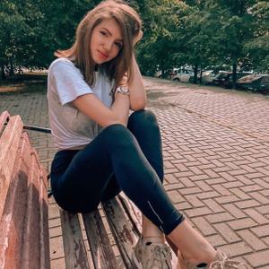 Девушки в Твери: Лейсан Дмитриева, 22 - ищет парня из Твери