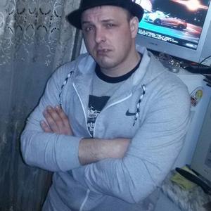 Парни в Усинске: Игорь Богатов, 40 - ищет девушку из Усинска