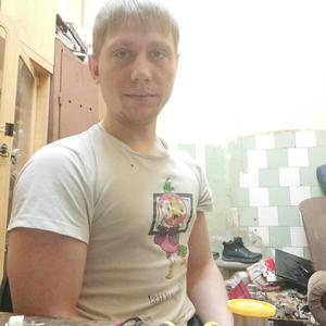 Парни в Омске: Дмитрий Куликов, 31 - ищет девушку из Омска