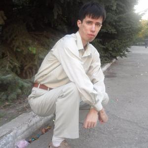 Парни в Саратове: Вадим Буряков, 35 - ищет девушку из Саратова