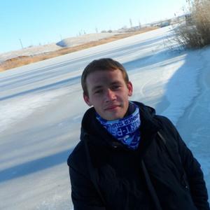 Иван, 28 лет, Волжский