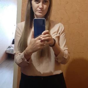 Девушки в Перми: Ника, 33 - ищет парня из Перми