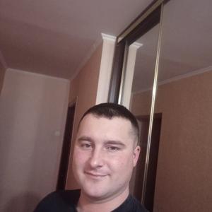 Парни в Барановичи: Хлуд Андрей, 35 - ищет девушку из Барановичи