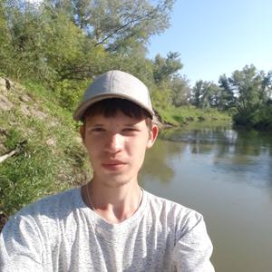 Парни в Рубцовске: Александр, 22 - ищет девушку из Рубцовска