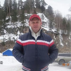 Парни в Темрюке: Сергей, 48 - ищет девушку из Темрюка