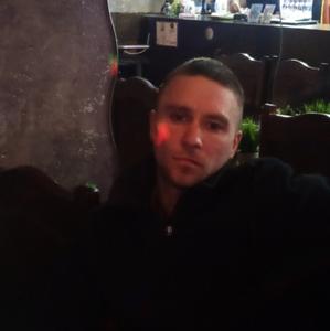 Парни в Котласе: Oleg, 32 - ищет девушку из Котласа