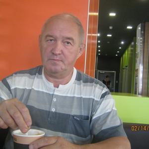 Парни в Магнитогорске: Александр, 68 - ищет девушку из Магнитогорска