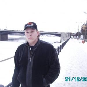 Парни в Твери: Игорь, 38 - ищет девушку из Твери