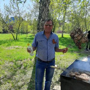 Парни в Новосибирске: Станислав, 61 - ищет девушку из Новосибирска