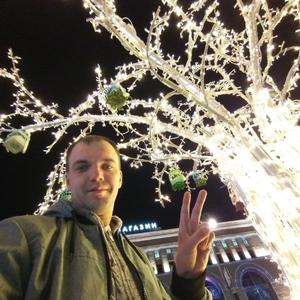 Евгений, 36 лет, Первоуральск