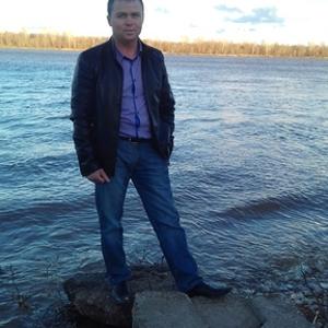 Парни в Елабуге (Татарстан): Ренат, 44 - ищет девушку из Елабуги (Татарстан)