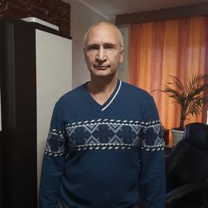 Парни в Ковров: Андрей, 54 - ищет девушку из Ковров