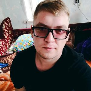 Парни в Новокузнецке: Евгений, 24 - ищет девушку из Новокузнецка