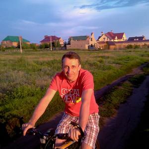 Парни в Тольятти: Игорь, 58 - ищет девушку из Тольятти