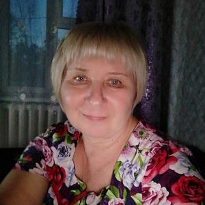 Девушки в Якутске: Наталья, 64 - ищет парня из Якутска